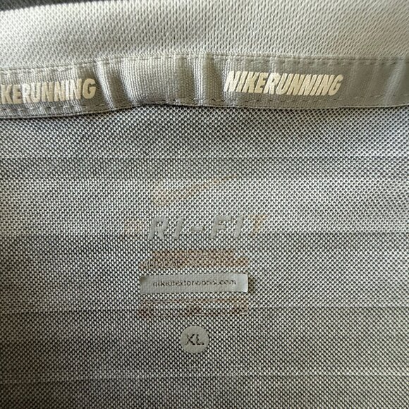 Nike Dry-Fit Gray Element Stripe 1/2-Zip Running Pull Over - Mens XL - Picture 4 of 5